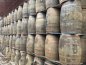 Preview: Whiskyfass als Stehtisch Eichenfass gebraucht Tischfass Holzfass rustikal Deko Fass